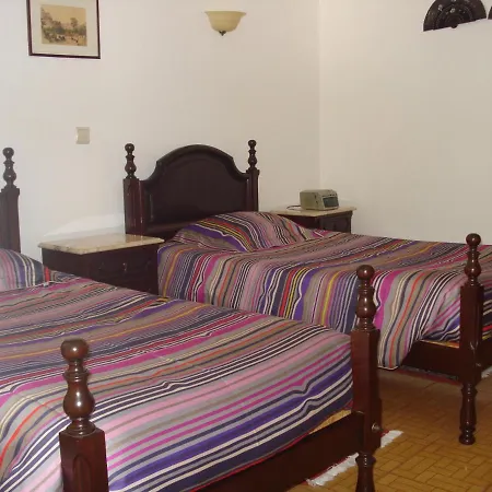 Lobateira Maison d'hôtes Fernão Ferro