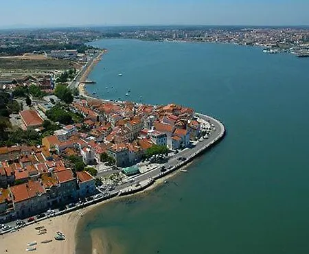 Lobateira Maison d'hôtes Fernão Ferro